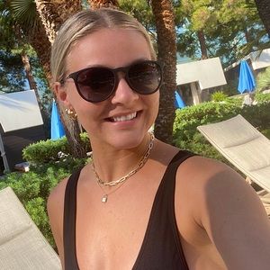 Meet your Posher, Cameron